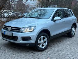 Silber Gebraucht 2011 VW Touareg SUV | 9.490 € (Superpreis)