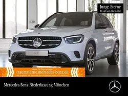 Weiß Gebraucht 2020 Mercedes GLC300e Night SUV | 36.890 € (Etwas zu teuer)
