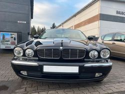 Schwarz Gebraucht 2006 Jaguar XJ6 Executive Limousine | 7.800 € (Superpreis)