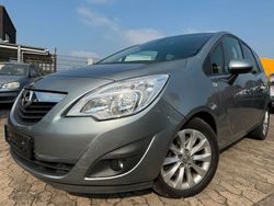 Grau Gebraucht 2012 Opel Meriva Van / Kleinbus | 4.999 € (Superpreis)