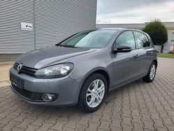 Grau Gebraucht 2012 VW Golf Style Limousine | 4.000 € (Fairer Preis)