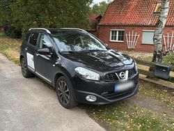 Schwarz Gebraucht 2011 Nissan Qashqai +2 SUV | 5.500 € (Guter Preis)