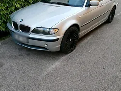 Silber Gebraucht 2004 BMW 320 Kombi | 1.500 € (Fairer Preis)