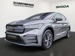 Graphitegrau Gebraucht 2023 Skoda Enyaq iV Lounge SUV | 43.650 € (Teuer)
