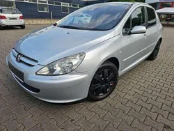 Silber Gebraucht 2003 Peugeot 307 Sport Limousine | 2.199 € (Etwas zu teuer)