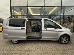 Silber Gebraucht 2023 Mercedes Vito Van / Kleinbus | 32.490 € (Fairer Preis)