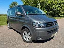 Grau Gebraucht 2015 VW T5 Van | 28.300 €