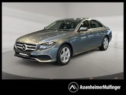 Selenitgrau Gebraucht 2016 Mercedes E200 Avantgarde Limousine | 21.869 € (Fairer Preis)