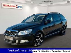 Schwarz Gebraucht 2012 Skoda Octavia Sport Kombi | 5.199 € (Superpreis)