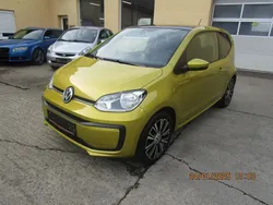Gold Gebraucht 2018 VW up! Sound Kleinwagen | 8.990 € (Guter Preis)