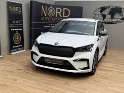 Moonweiß metallic (metallic) Gebraucht 2022 Skoda Enyaq iV SUV | 35.889 € (Guter Preis)