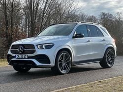 Weiß Gebraucht 2020 Mercedes GLE400 AMG line SUV | 52.800 €