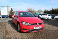 Rot Gebraucht 2019 VW Golf VII Trendline Limousine | 10.500 € (Superpreis)