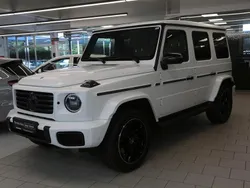 Manufaktur opalithweiß magno Gebraucht 2024 Mercedes G500 AMG SUV | 166.430 €