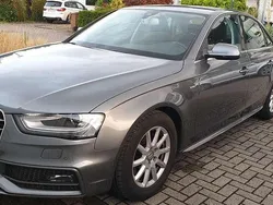 Grau Gebraucht 2014 Audi A4 Attraction Limousine | 14.500 € (Guter Preis)