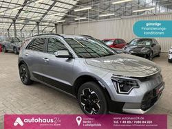 Grau Gebraucht 2023 Kia e-Niro Inspiration SUV | 29.990 € (Etwas zu teuer)
