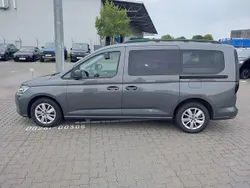 Indiumgrau Gebraucht 2022 VW Caddy Maxi Life Van / Kleinbus | 23.490 € (Fairer Preis)