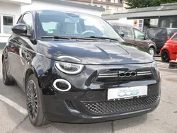 Colore esterno (onyx schwarz) Gebraucht 2022 Fiat 500e La Prima Limousine | 18.990 € (Fairer Preis)