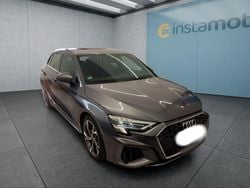 Grau Gebraucht 2022 Audi A3 Sportback Kleinwagen | 36.849 €