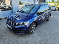 Blau Gebraucht 2025 VW Touran Van / Kleinbus | 38.490 € (Etwas zu teuer)