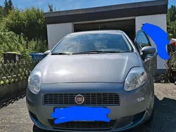 Grau Gebraucht 2009 Fiat Grande Punto Kleinwagen | 3.000 €