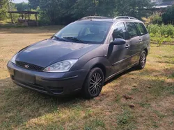 Grau Gebraucht 2003 Ford Focus Kombi | 1.800 € (Etwas zu teuer)