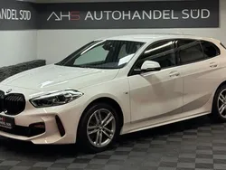 Alpinweiss iii Gebraucht 2022 BMW 118 M Sport Kleinwagen | 22.499 € (Fairer Preis)
