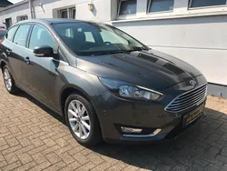 Grau Gebraucht 2018 Ford Focus Titanium Kombi | 9.450 € (Fairer Preis)