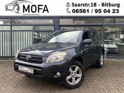 Grau Gebraucht 2007 Toyota RAV4 SUV | 8.500 € (Etwas zu teuer)