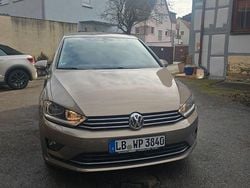 Gold Gebraucht 2015 VW Golf Sportsvan Comfortline Van / Kleinbus | 16.950 € (Teuer)