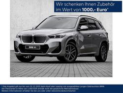 Silber Neu 2025 BMW iX1 M Sport SUV | 47.990 € (Guter Preis)