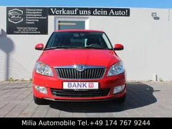 Rot Gebraucht 2014 Skoda Fabia Ambition Limousine | 6.790 € (Fairer Preis)