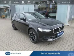 Gebraucht 2023 Volvo V90 CC Kombi | 50.000 €