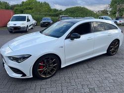 Weiß Gebraucht 2021 Mercedes CLA35 AMG AMG Kombi | 39.500 € (Fairer Preis)