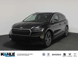 Schwarz) (schwarz Gebraucht 2023 Skoda Enyaq iV Loft SUV | 39.390 € (Etwas zu teuer)