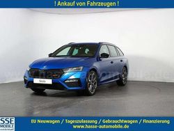 Raceblau metallic Gebraucht 2023 Skoda Octavia RS Kombi | 47.190 €