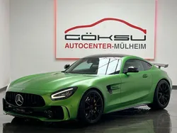 Mercedes AMG GT R