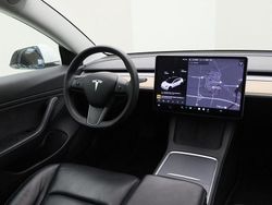 Weiß Gebraucht 2020 Tesla Model 3 Long Range AWD Limousine | 27.900 € (Fairer Preis)