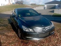 Schwarz Gebraucht 2012 Mercedes E250 Coupé | 11.999 € (Fairer Preis)