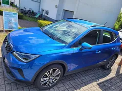 Saphirblau Gebraucht 2024 Seat Arona Style SUV | 19.900 € (Superpreis)