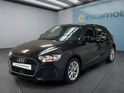 Schwarz Gebraucht 2024 Audi A1 Sportback Kleinwagen | 25.249 € (Fairer Preis)