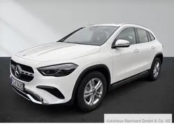 Weiß Gebraucht 2024 Mercedes GLA180 SUV | 39.900 € (Teuer)