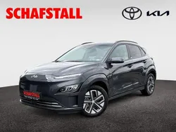 Schwarz (dark knight / mic) Gebraucht 2021 Hyundai Kona Trend SUV | 17.979 € (Guter Preis)