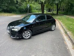 Schwarz Gebraucht 2010 Audi A1 S-Line Kleinwagen | 6.950 € (Guter Preis)