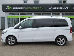 Weiß Gebraucht 2020 Mercedes V220 Edition Van / Kleinbus | 39.800 € (Superpreis)