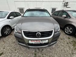 Grau Gebraucht 2009 VW Touran Cross Highline Van / Kleinbus | 5.198 € (Guter Preis)