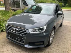 Grau Gebraucht 2016 Audi A1 Sport Kleinwagen | 4.500 €