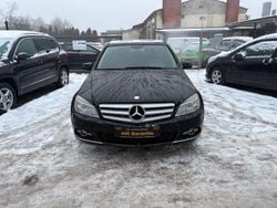 Schwarz Gebraucht 2010 Mercedes C180 Limousine | 5.999 € (Superpreis)