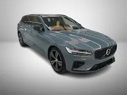 Thunder grey / metallic Gebraucht 2021 Volvo V60 R-Design Kombi | 33.890 € (Guter Preis)