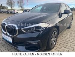 Black sapphire metallic Gebraucht 2023 BMW 118 Advantage Kleinwagen | 19.990 € (Guter Preis)